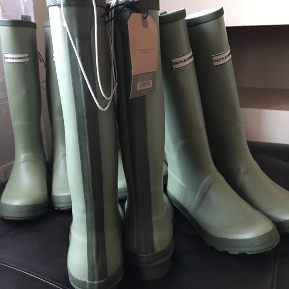 Smith & Hawkins Water Proof Gardening/ Rain boots - Picture 3 of 6